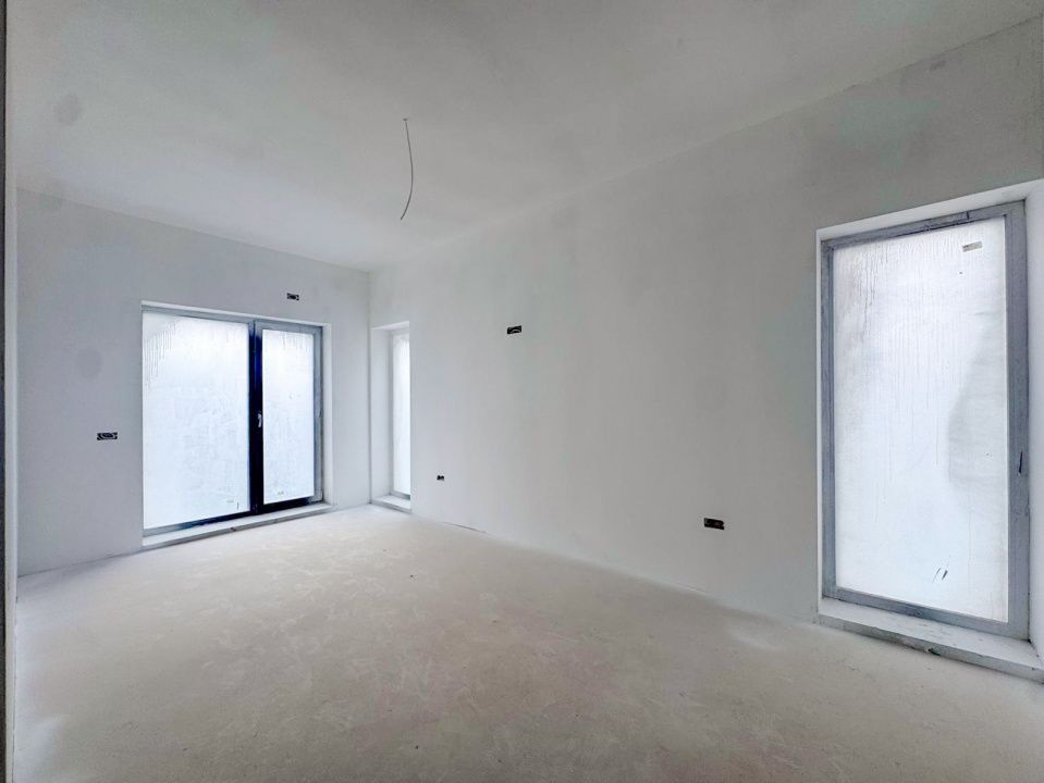 Casa individuala noua | Techirghiol | Curte 600 mp | Poarta acces auto – fotografia 12 din 17