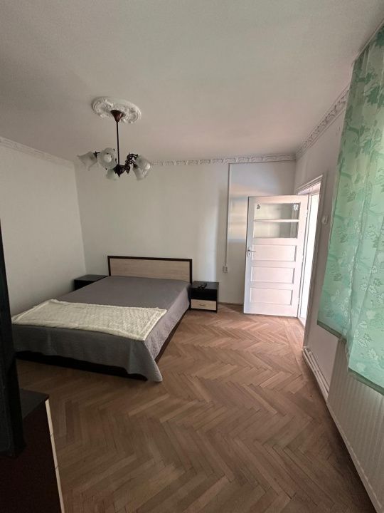 Casă 4 Camere de vânzare în zona  KM 5 - Constanța | Teren 520 mp – fotografia 10 din 22