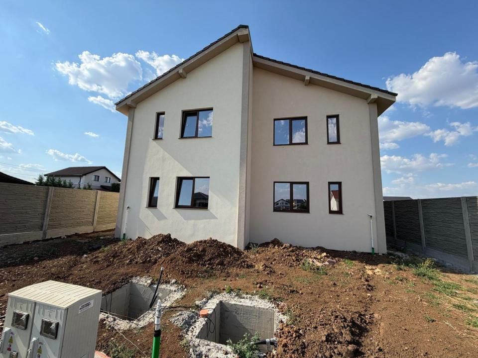 Duplex | 3 camere | Toate utilitatile | Finisaje premium | Sanandrei | – fotografia 1 din 13