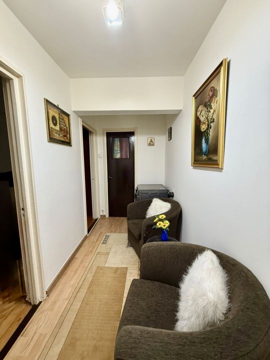 metrou Grigorescu bloc H cu balcon – fotografia 17 din 19