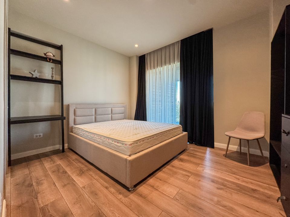 Apartament 3 camere de închiriat in Mamaia | Vedere frontală la mare | Parcare – fotografia 8 din 14