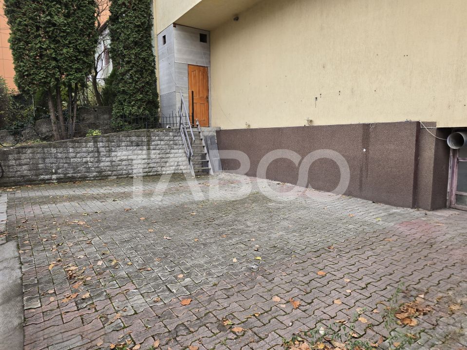 Spatiu comercial de vanzare 55 mp curte parcare zona Central din Sibiu – fotografia 10 din 11