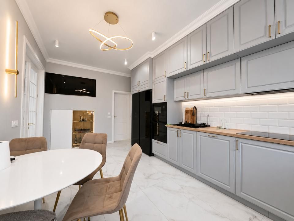 Signature Home • Domnesti • Eleganță Absolută – fotografia 10 din 17