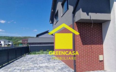 Casa individuala 142mp, terasa, parcare, teren de 350mp, Jucu de MIjloc!