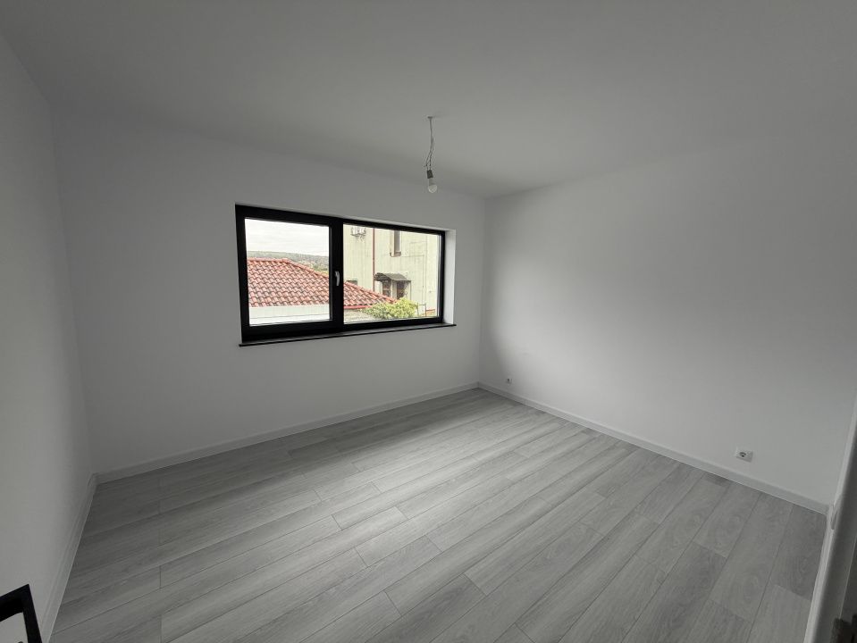 Casa P+1, 134.4mp utili, 301mp teren, zona Ford – fotografia 10 din 13