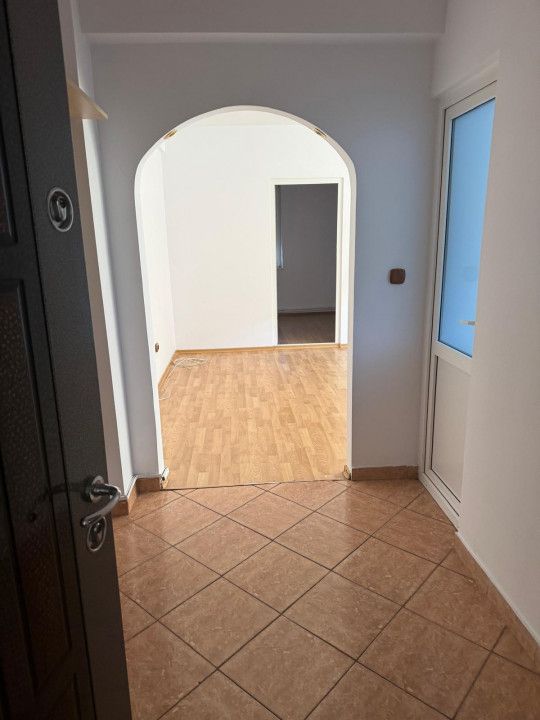 Apartament 2 camere ultracentral – lângă Primăria Pitești – fotografia 4 din 6