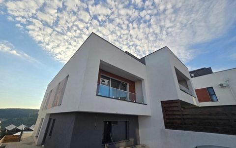 Duplex cu 180 mp utili, terasă panoramică și teren 250 mp | Zona Vivo