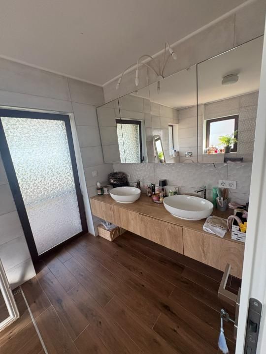 Casa de vanzare 166mp teren de 750 mp zona Baciu – fotografia 10 din 14