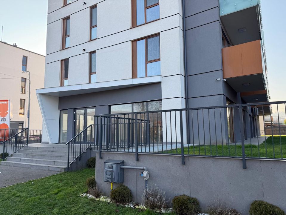 Spațiu comercial de închiriat – Borhanci | 83 mp | Vitrină stradală – fotografia 6 din 12