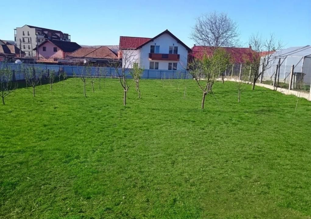 Casa finisată și mobilată, teren 1440 mp, zona Penny-Apahida – fotografia 2 din 4