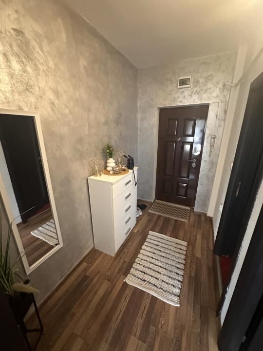Garsoniera de vanzare etaj parter zona Ostroveni Ramnicu Valcea – fotografia 3 din 8