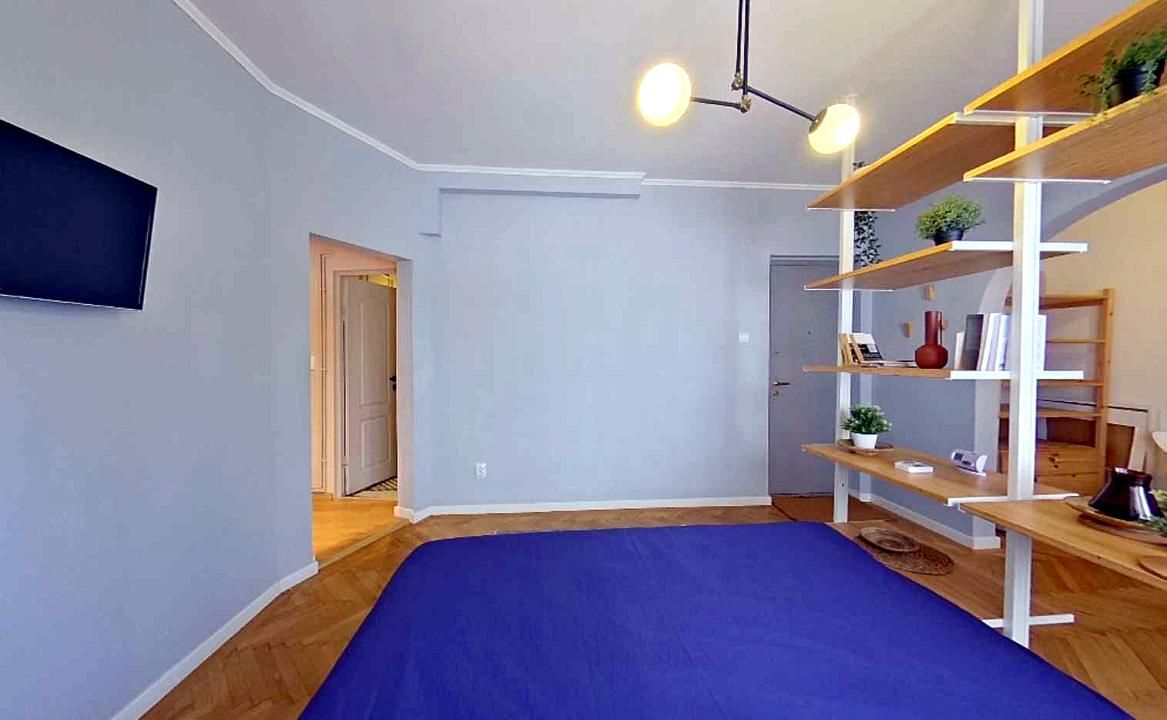 Central Location | Architect-Designed Studio | Turnkey Airbnb Investment – fotografia 14 din 18