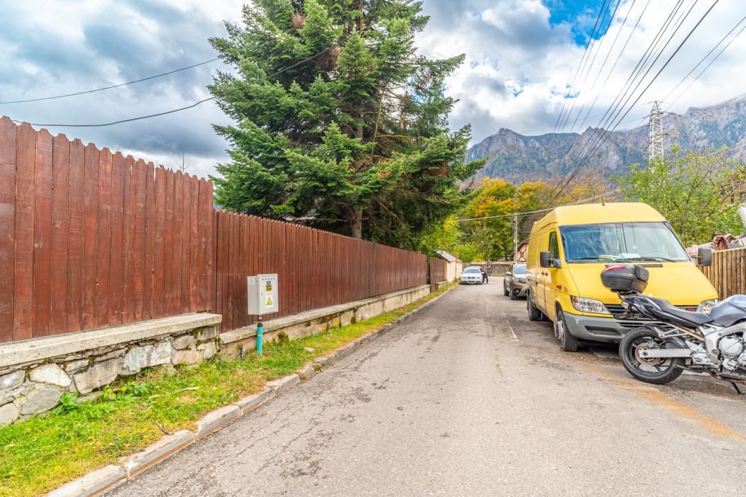 Teren intravilan in Busteni, cu vedere panoramică spre Munții Bucegi – fotografia 8 din 9
