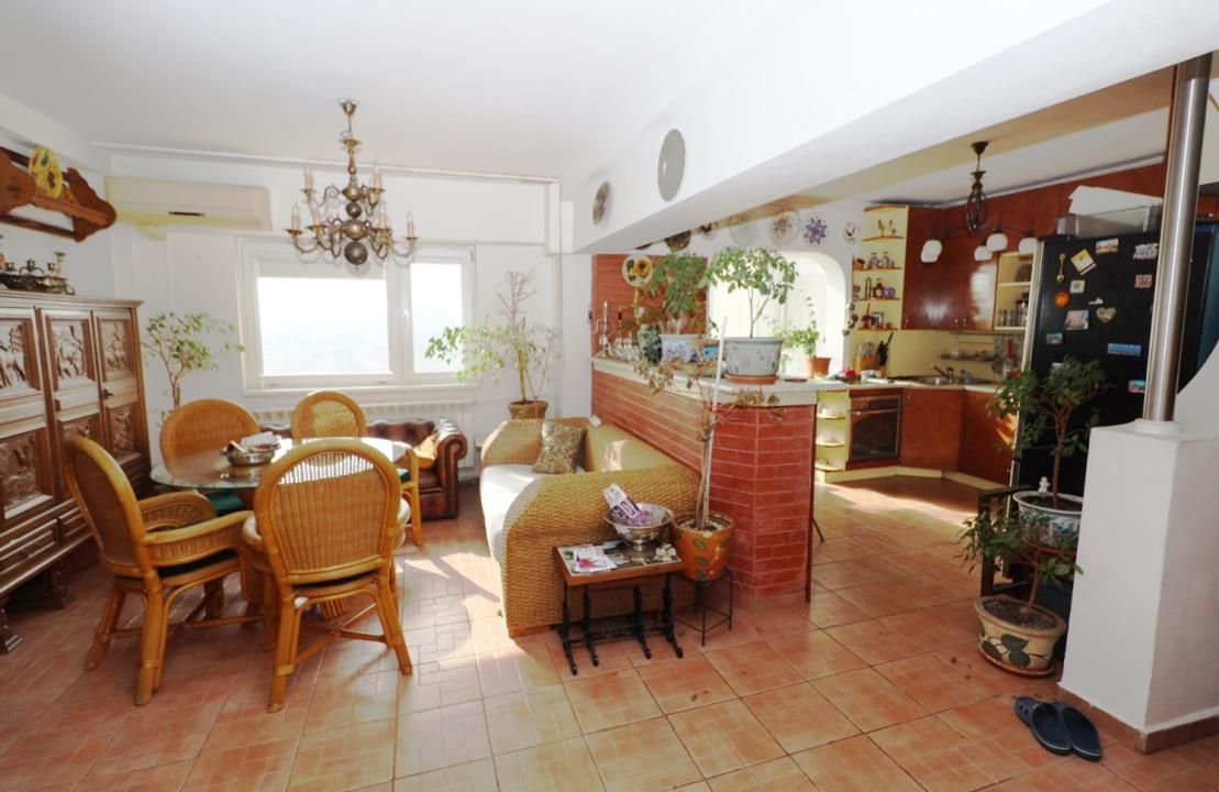 4 camere Titulescu | 94 mp | et 10 - decomandat | 2 balcoane | Piata Victoriei – fotografia 12 din 19