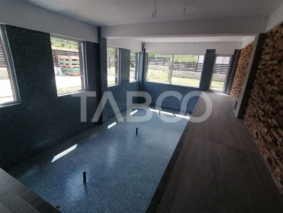 Casa superba de inchiriat 5 camere cu teren si piscina Cisnadie – fotografia 14 din 23