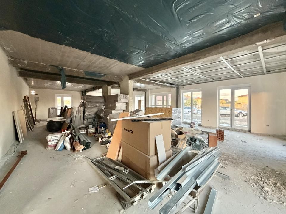 Spatiu comercial 146,70mp utili, 1 vestiar+1baie in Chisoda – fotografia 2 din 8