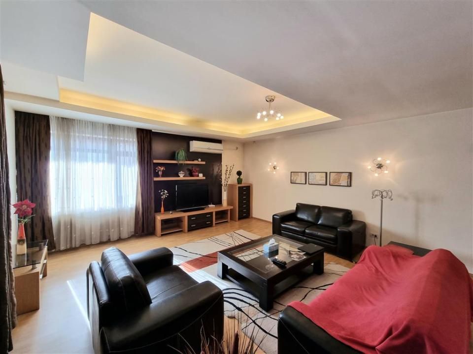 Vila zona Baneasa - Aleea Teisani | Teren 990 | Constructie 2006 | – fotografia 8 din 26