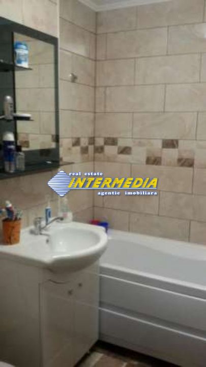 Apartament 4 camere de vanzare etaj 2 in Alba Iulia mobilat utilat – fotografia 5 din 13