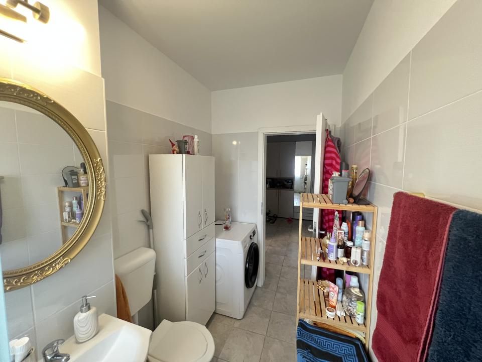 Apartament-2-Camere-Decomandat-Mobilat-Utilat-Parcare-Incalzire-Pardoseala – fotografia 13 din 14