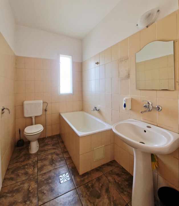 Casa pentru activitati de birouri in Andrei Muresanu – fotografia 20 din 22