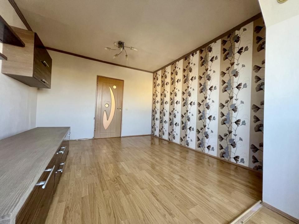 Apartament 2 camere, etaj 4/5, decomandat, 48 mp, zona Lipovei – fotografia 2 din 10