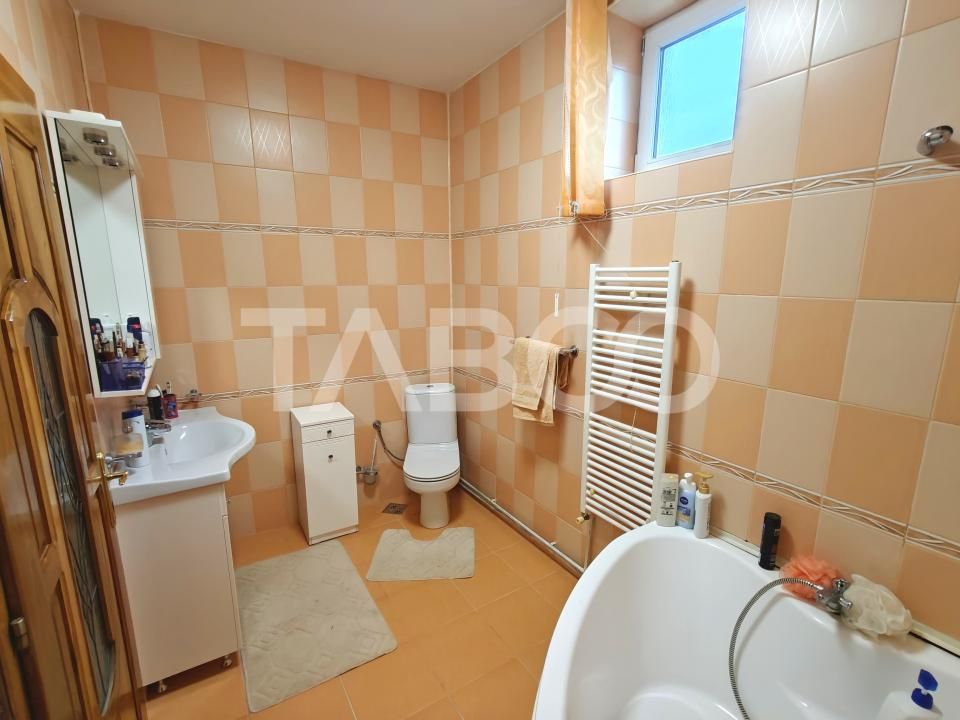 Casa moderna si spatioasa 5 camere luminoase - mobilata si utilata – fotografia 15 din 24