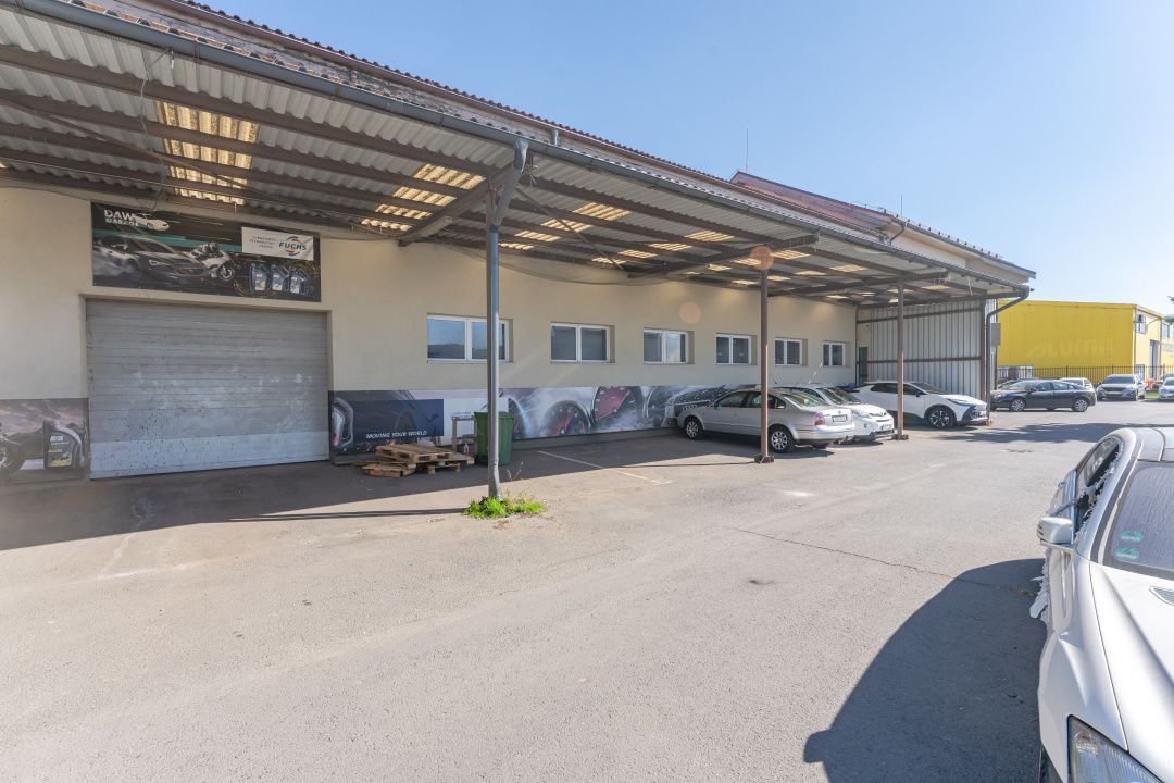 Hală 664 mp cu showroom, lift marfă și 15 parcări Brașov – fotografia 1 din 22