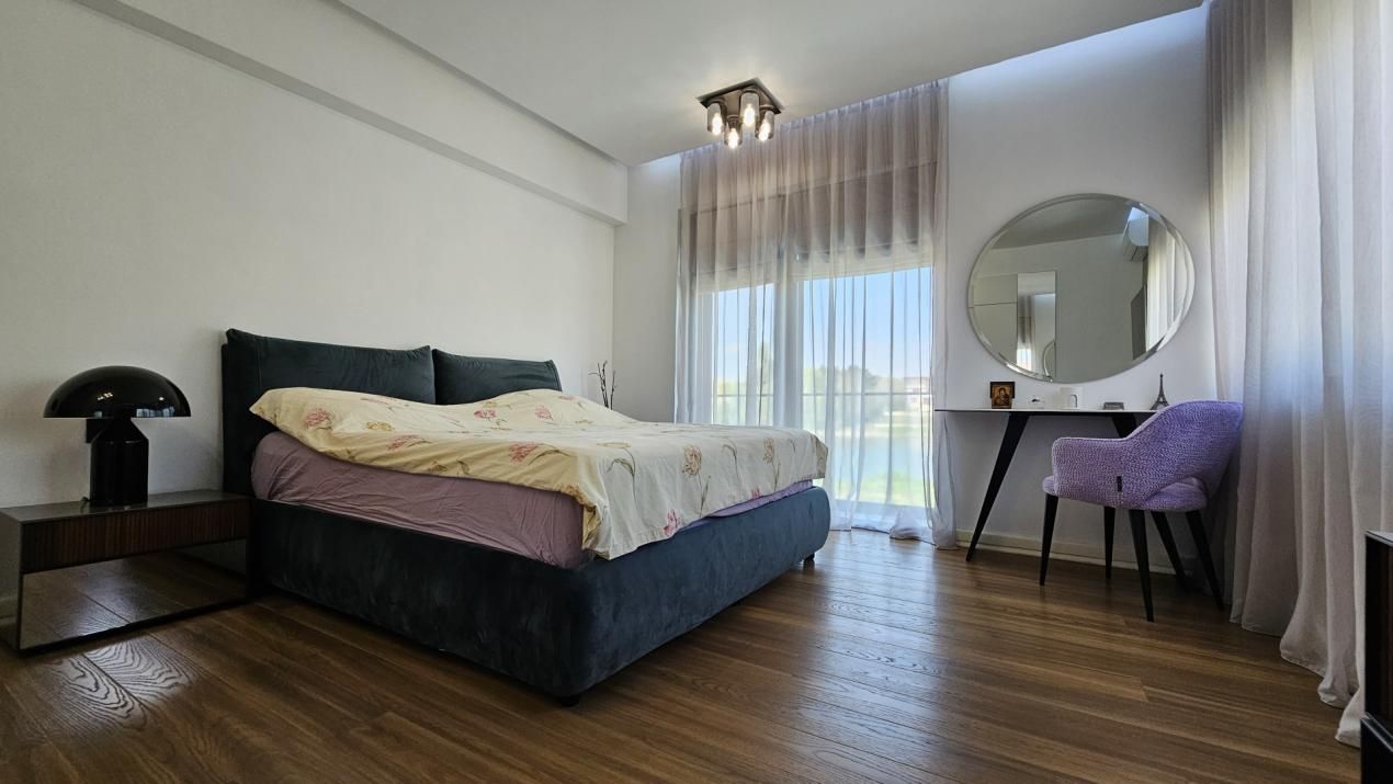 Vilă modernă 4 camere | 190MP | Teren 330MP | Piscină privată & vedere către lac – fotografia 13 din 42