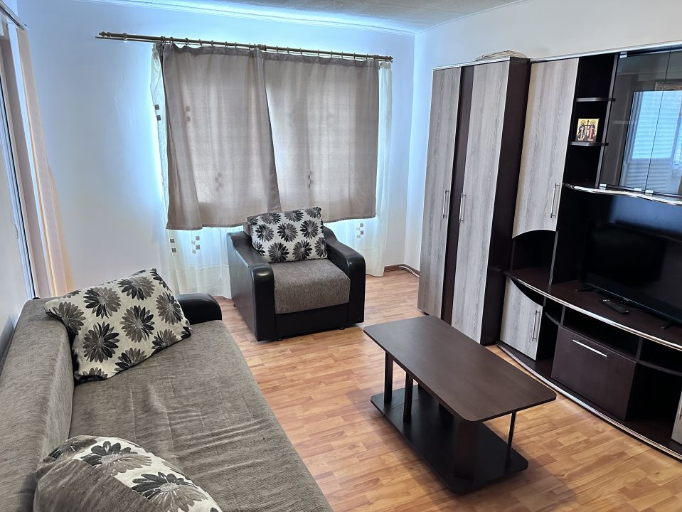 APARTAMENT 2 CAMERE I DECOMANDAT I CETATE I ETAJ 3 I MOBILAT I – fotografia 12 din 17