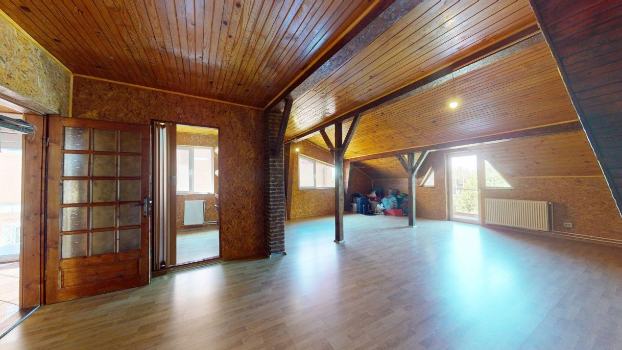 Vila cu 8 camere de vanzare  / teren 840 mp.  -  Prelungirea Ghencea – fotografia 14 din 33