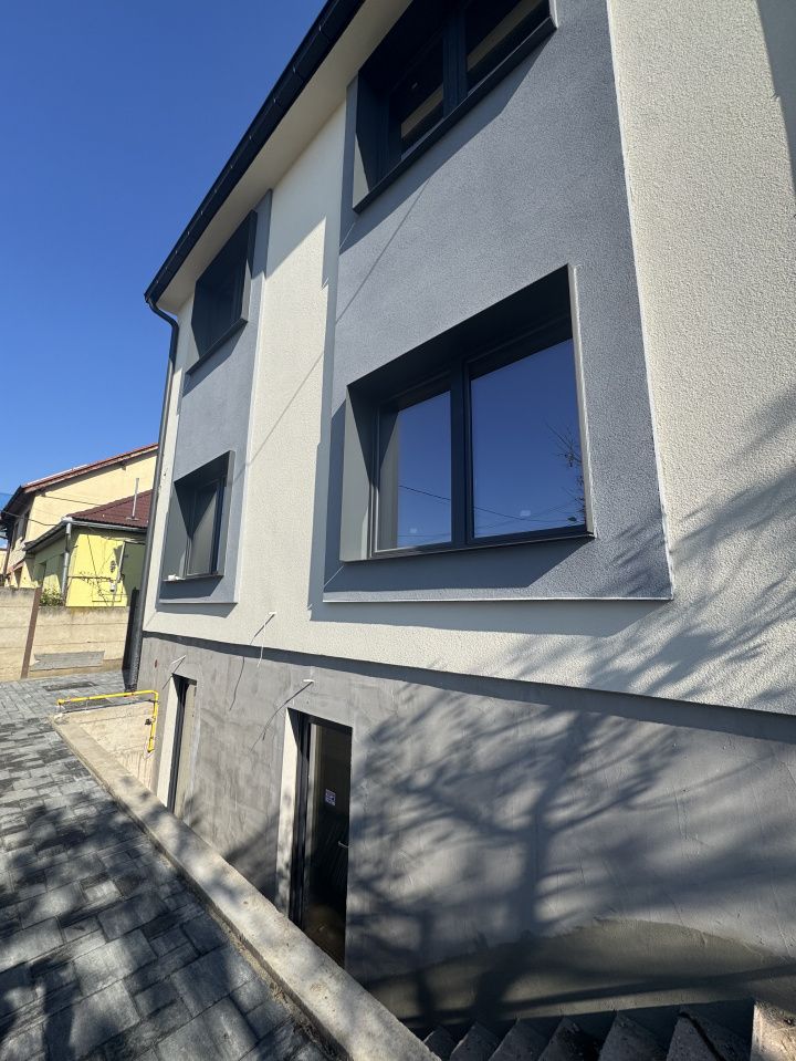 Casa renovată recent - Premium cu Dublă Destinație - Sibiu – fotografia 15 din 15