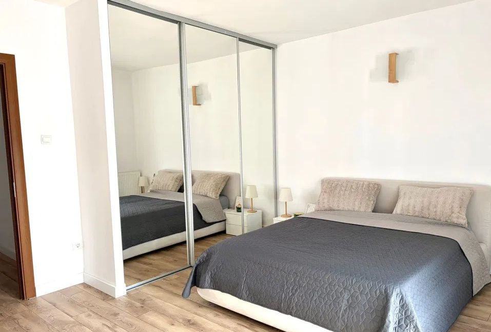 Penthouse deosebit | 5 camere | 3 băi | terase 75mp | Bună Ziua – fotografia 6 din 12
