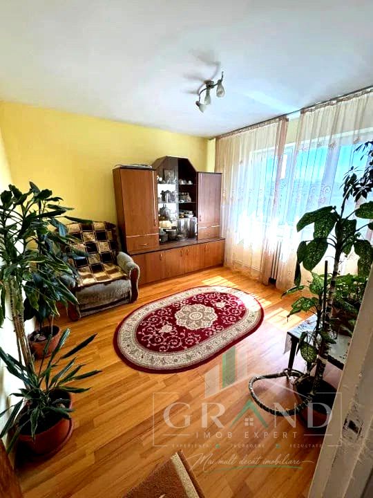 2 camere decomandat | 45 mp+balcon | Etaj 5/10 | Lift | Boxă | Grigorescu – fotografia 1 din 6