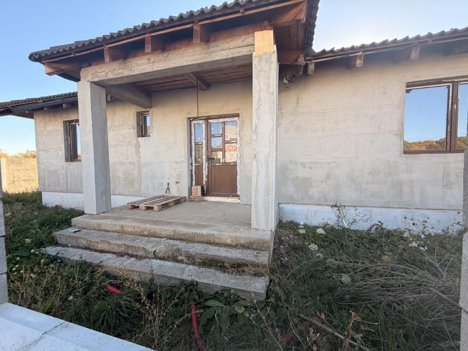 Casa individuala pe parter, 4 camere, 2 bai la gri/rosu - Giarmata Vii – fotografia 12 din 12