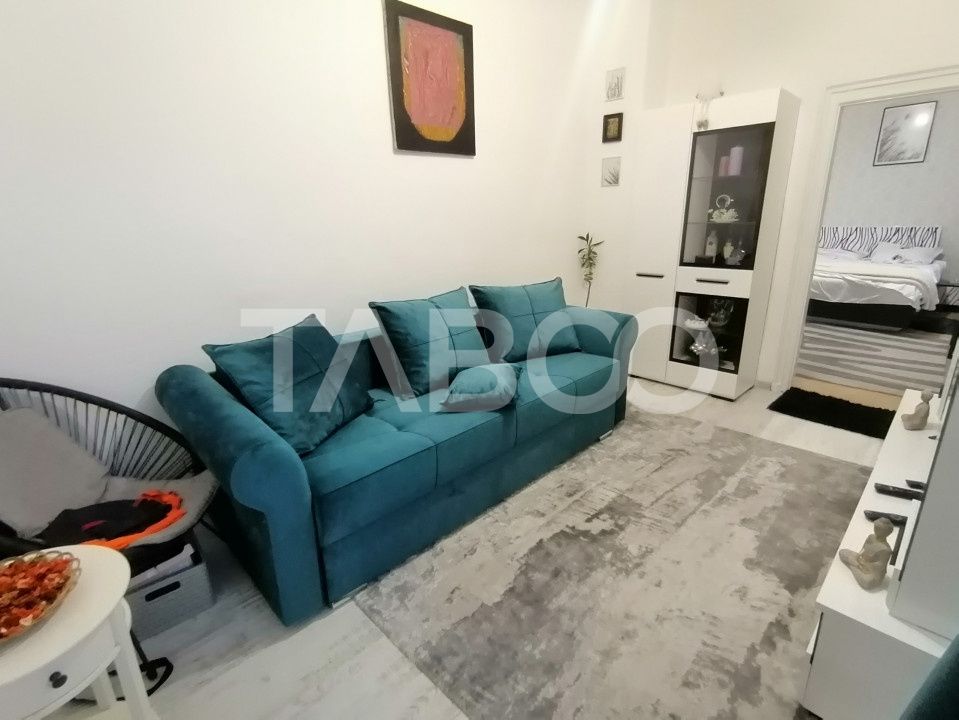 Apartament de vanzare cu 2 camere pivnita balcon Centrul Istoric Sibiu – fotografia 2 din 11