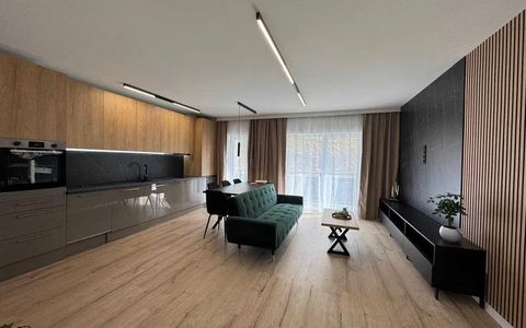 Apartament 2 camere 53 mp, semidecomandat,mobilat Lux, etaj 1, zona aerisita