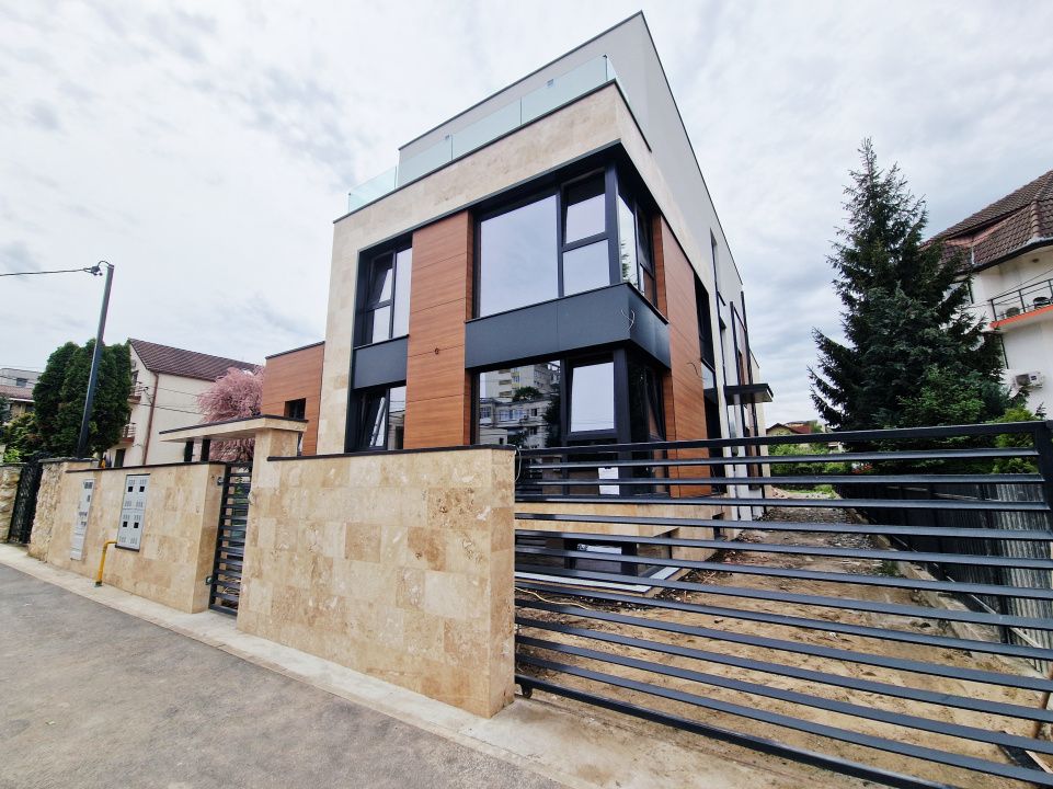 Apartament exclusivist intr-un imobil premium, Andrei Muresanu – fotografia 1 din 13