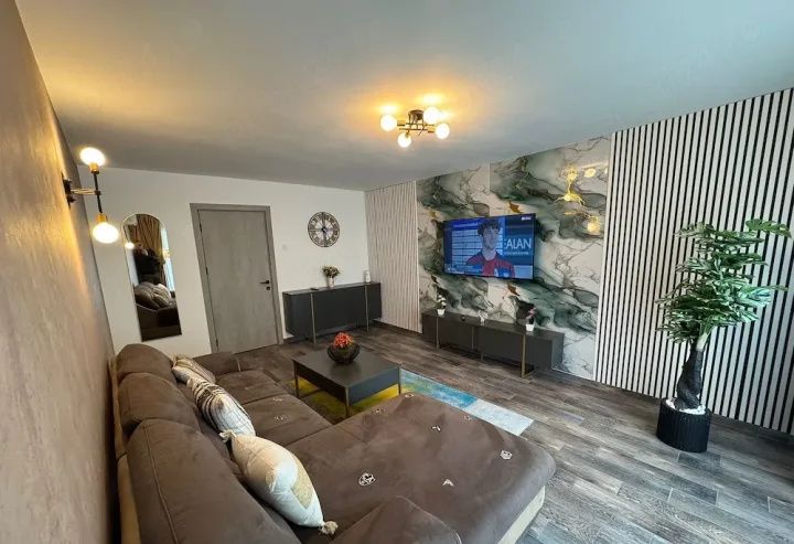 2 Camere de inchiriat | Unirii | Metrou | Mobilat – fotografia 3 din 13
