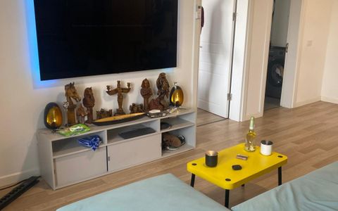 Apartament cu 2 camere de vânzare în zona KM 5 – bloc nou, cu lift