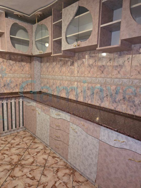 Apartament cu 3 camere in Oradea de tip PC, Cartier Nufarul – fotografia 3 din 16