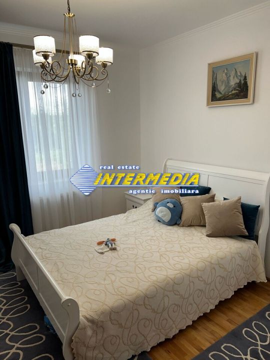 Casa noua construita pe un nivel in Cetate, ultrafinisa – fotografia 4 din 12
