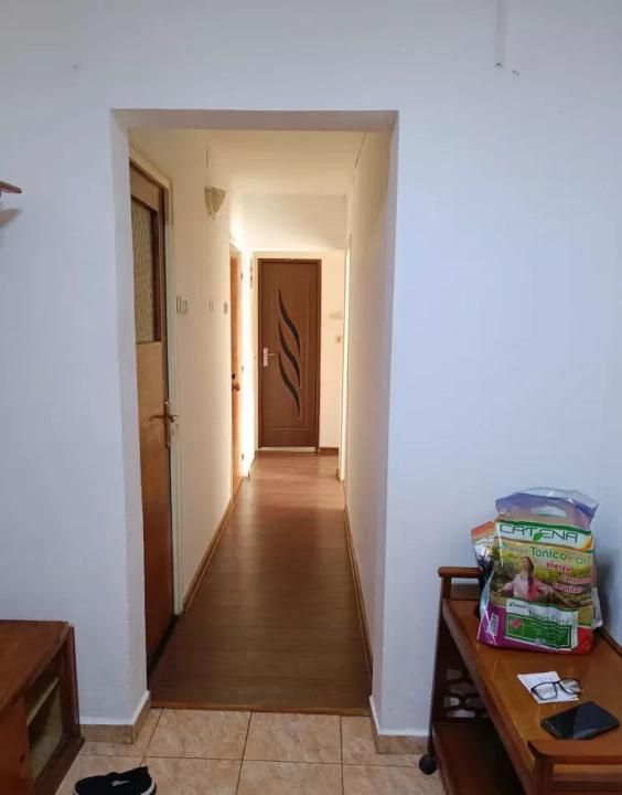 3 Camere de inchiriat | Vitan | Metrou |  Pet Friendly| – fotografia 1 din 8