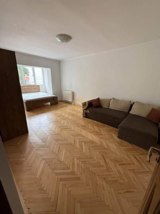 Apartament 3 camere 70mp, balcon, zona Sigma – fotografia 3 din 10