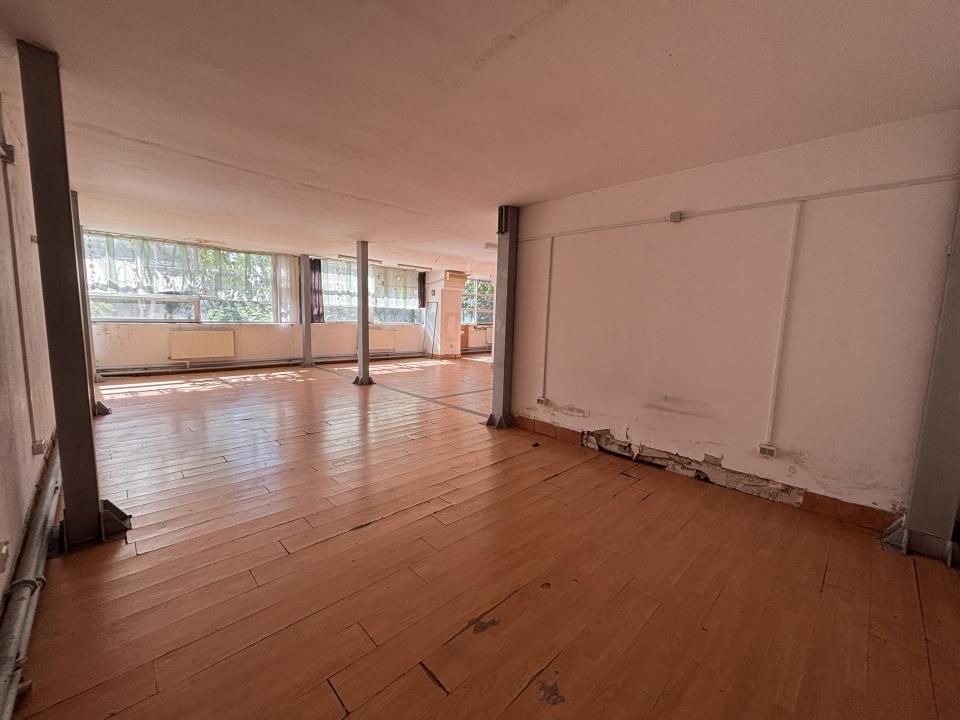Spatiu Depozitare / Productie / Birouri - Metrou Costin Georgian - Parcare! – fotografia 3 din 10