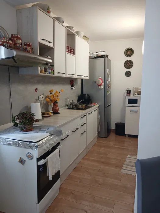 Apartament 2 camere, 42 mp, balcon, garaj zona Terra – fotografia 3 din 7