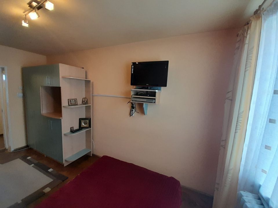 Apartament 3 camere DECOMANDAT, zona HAN – fotografia 16 din 18