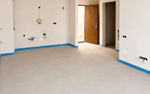 Apartament de 2 camere, 45 mp, Semifinisat, Zona Eroilor
