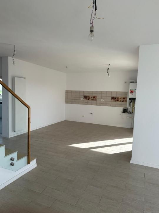 Ready to move | Dascalu - Vila 5 camere | TEREN 400 MP – fotografia 20 din 33