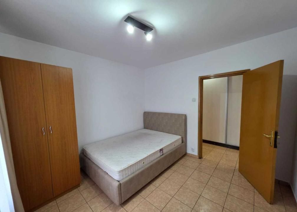 3 Camere de inchiriat | Titan | Metrou – fotografia 3 din 8