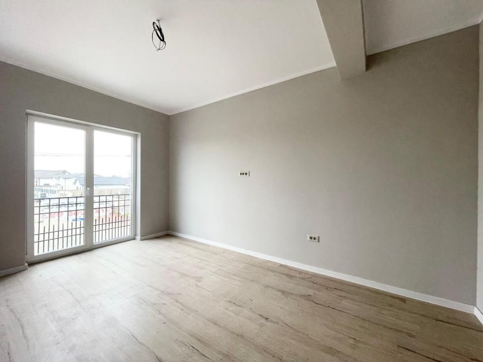Duplex cu 4 camere despartit prin spatiu tehnic- Mosnita Veche – fotografia 9 din 13